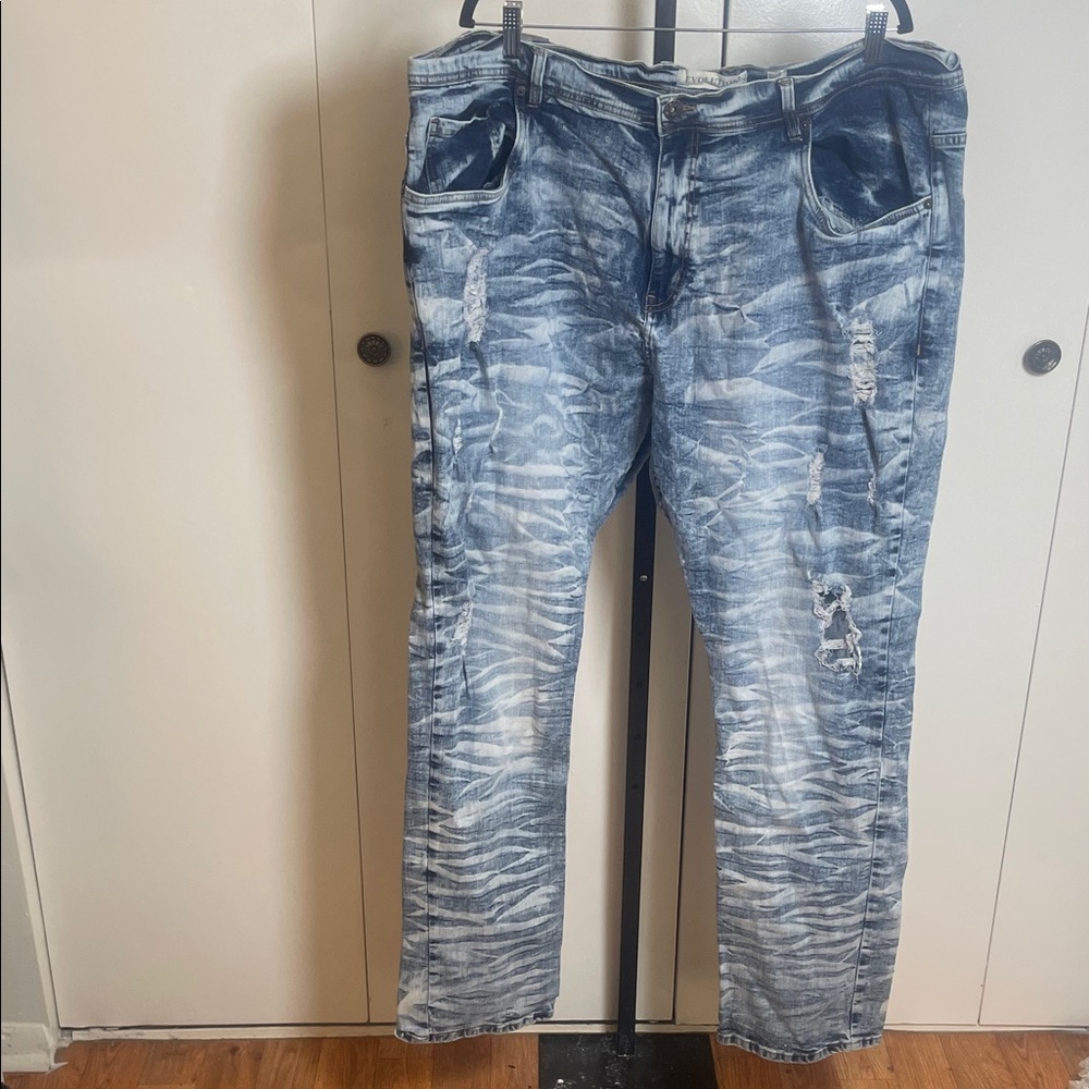 EVOLUTION Men's Relaxed Blue Jeans